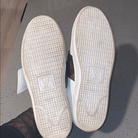 Louis Vuitton sneakers - Picture 6 of 9